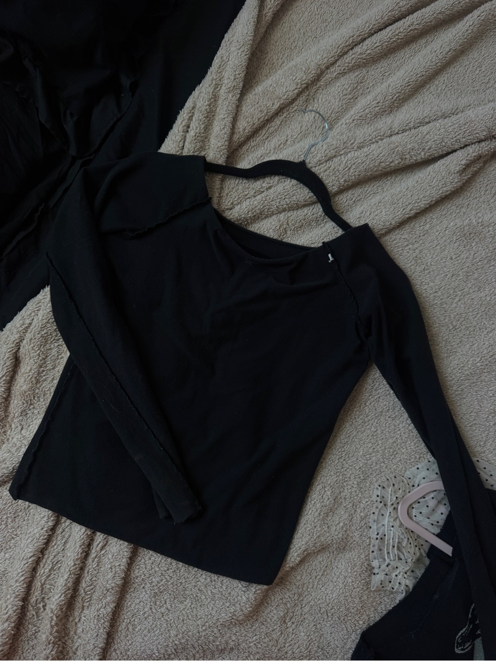 Brandy Melville Black Long-Sleeve Boatneck Top